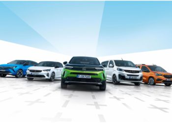 La gamma Opel diventerà elettrica al 100% in tempi da record