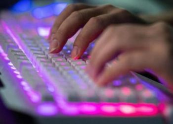 Guerra Ucraina e news, Anonymous: “Colpite stazioni tv Russia”