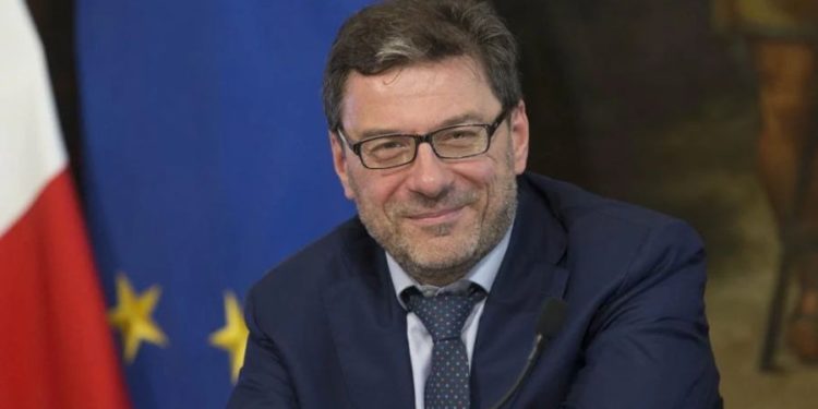 Nuovi incentivi per auto e moto elettriche, ibride e a basse emissioni