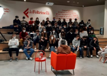 Oltre 40.000 studenti collegati in streaming per incontrare Pif