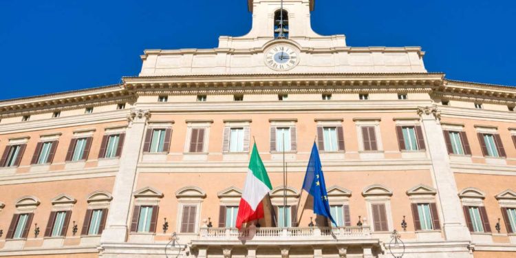 Scommesse illegali nel calcio, la questione arriva in Parlamento